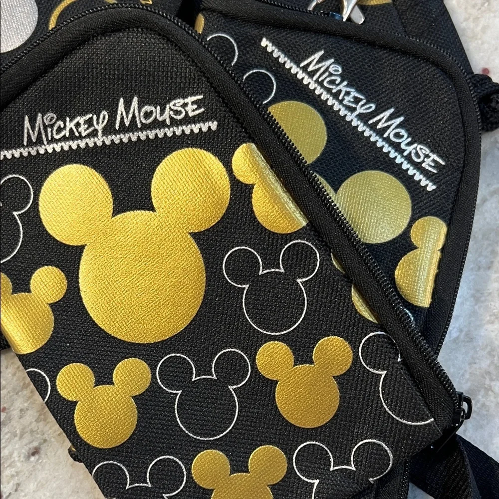 Mickey Mouse Pack and 2 Zippered Pouch Landyards
